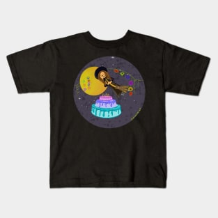 Cake for the witch Kids T-Shirt